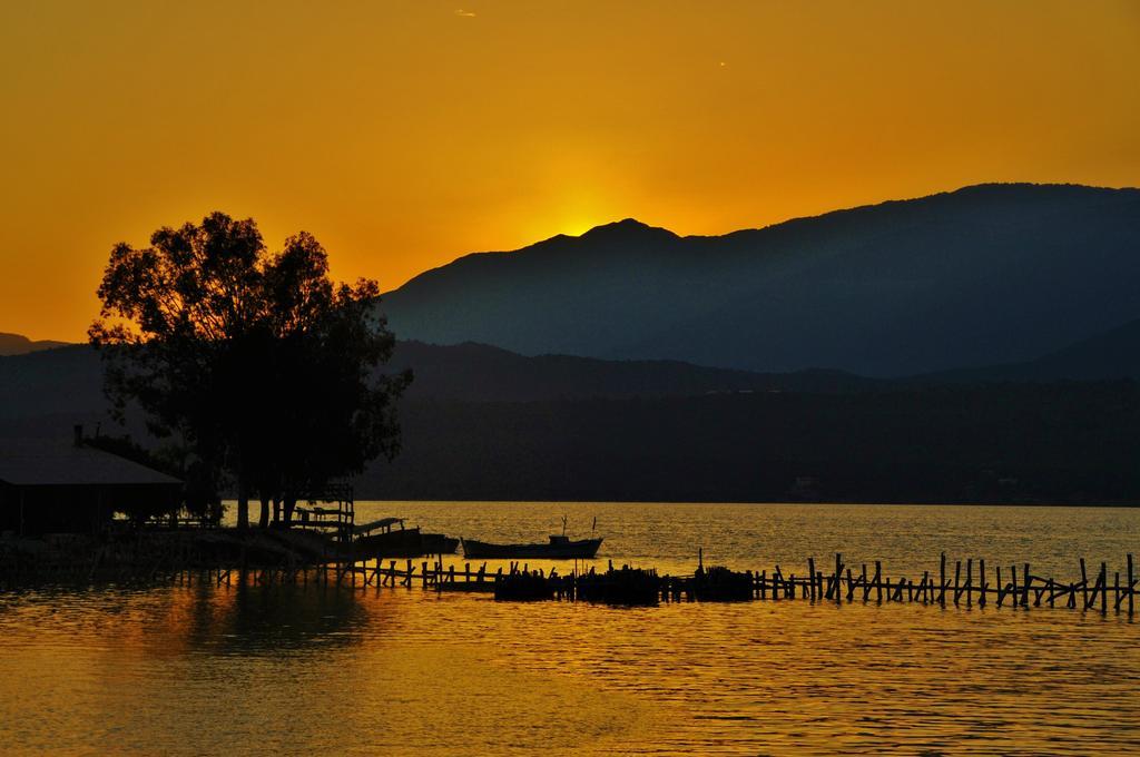 Beymelek Tas Evler Hostal Demre Exterior foto